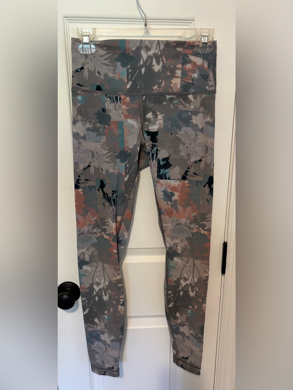 Lululemon High Rise Abstract Floral Flux Multi Leggings - Size 6